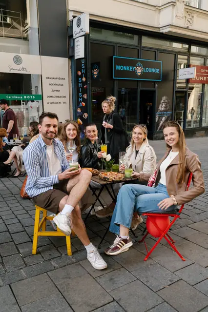 Pop-up DAMO PIZZA v centru Brna — fotka 3 z 24