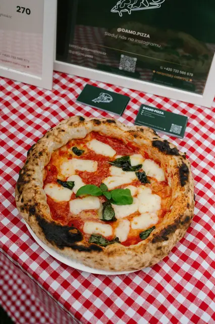 Večerní pop-up DAMO PIZZA — fotka 7 z 31