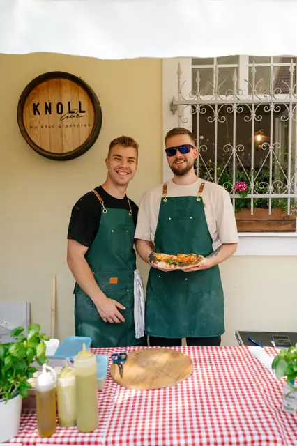 Letní pop-up DAMO PIZZA v Knollu — fotka 23 z 72