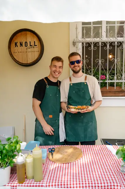 Letní pop-up DAMO PIZZA v Knollu — fotka 24 z 72