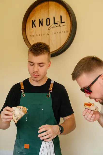 Letní pop-up DAMO PIZZA v Knollu — fotka 27 z 72