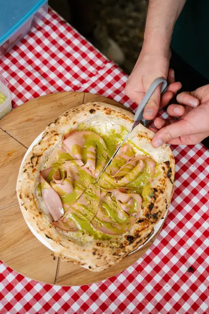 Letní pop-up DAMO PIZZA v Knollu — fotka 35 z 72