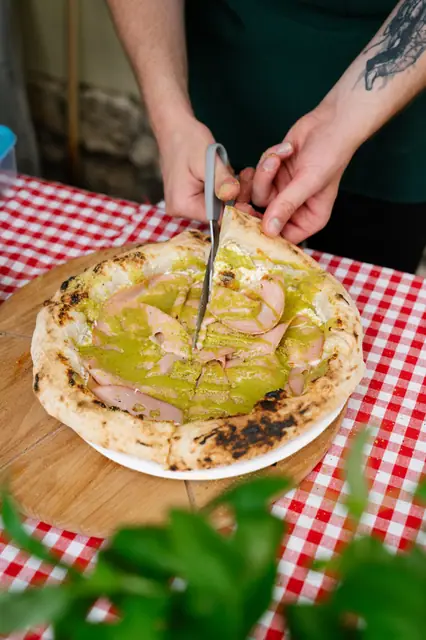 Letní pop-up DAMO PIZZA v Knollu — fotka 37 z 72