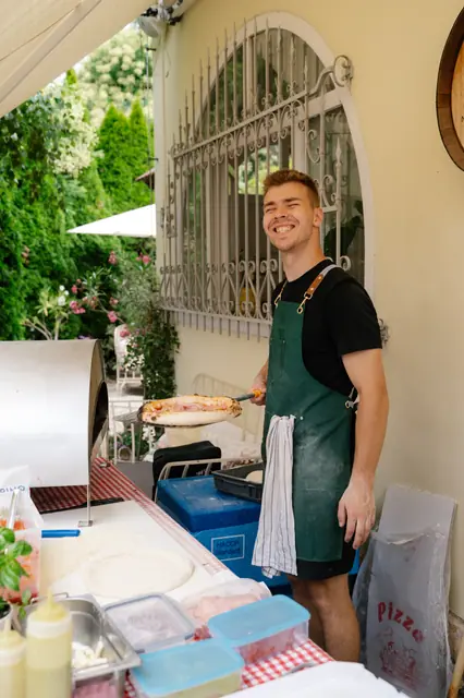 Letní pop-up DAMO PIZZA v Knollu — fotka 53 z 72