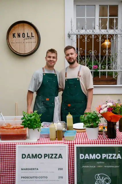 Letní pop-up DAMO PIZZA v Knollu — fotka 72 z 72